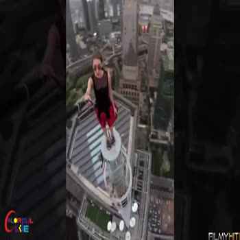 UNBELIEVABLE The most Dangerous Selfies ever taken 1 People Are Awesome 2017 Full Movie